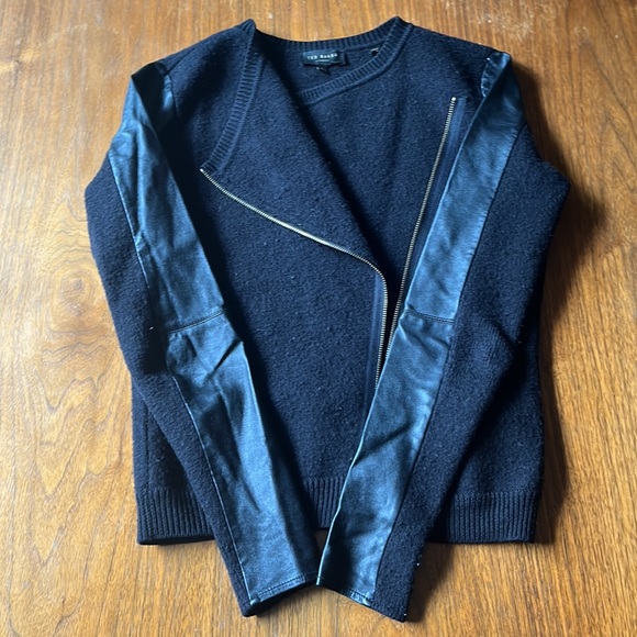 Ted Baker woolen jacket with leather sleeves. - Picture 6 of 7